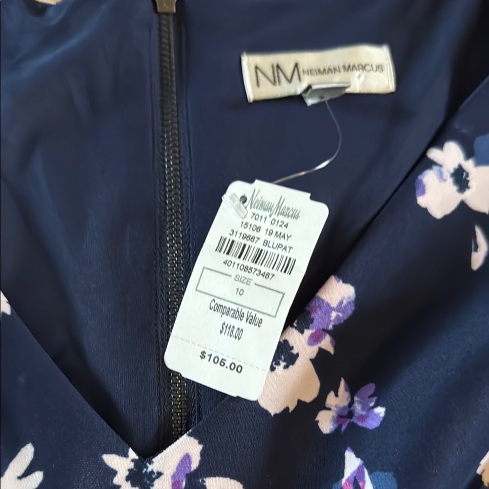BNWT Neiman Marcus Women's Navy Floral Dress Size 10